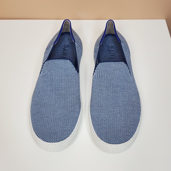 rothys coast sneaker